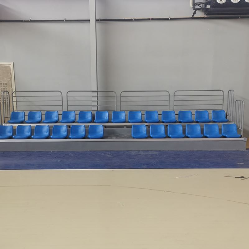 Ghế đúc thổi rỗng có lưng cao ba lỗ-